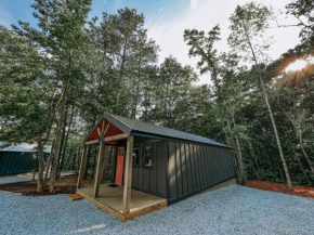 Brand New One Bedroom Cabin With Kitchen Minutes From Lake Hartwell Cabin #5